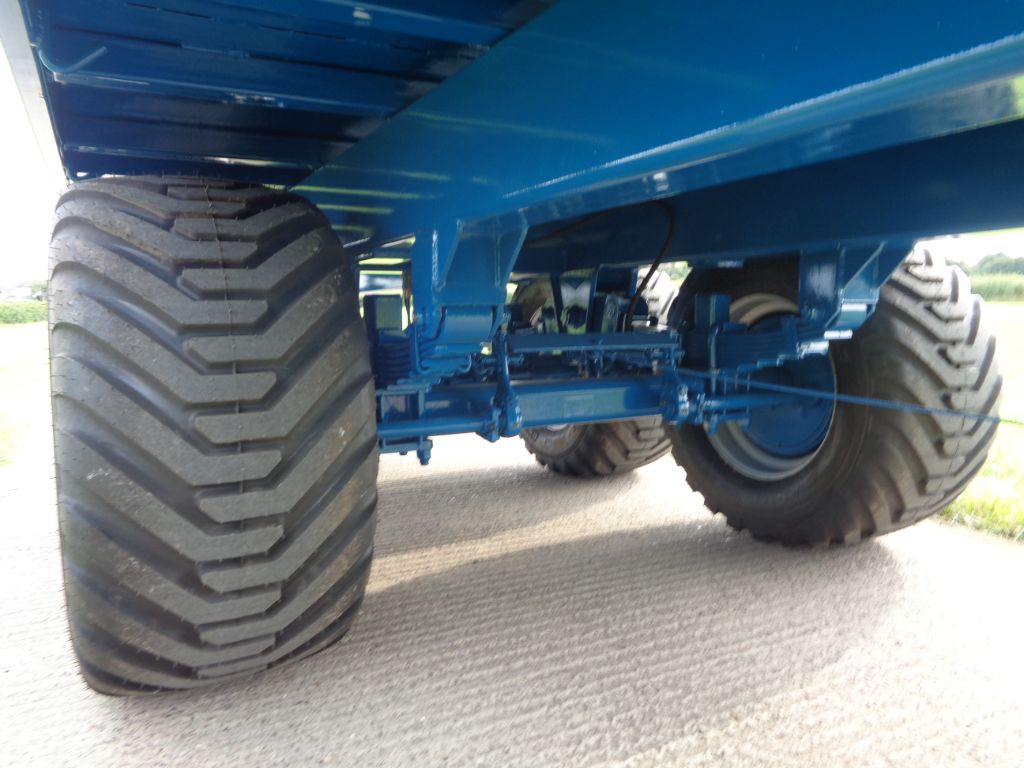 KANE 10M BALEN TRAILERS