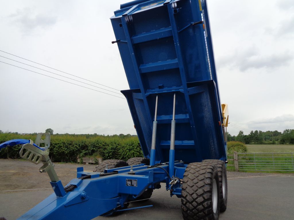 KANE WBDT 15T HALF PIPE KIPPER.