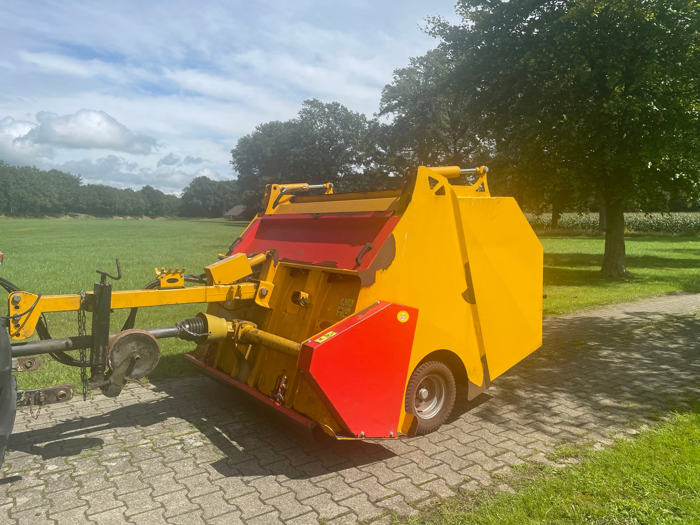 Schouten Phoenix PX1802 veegwagen