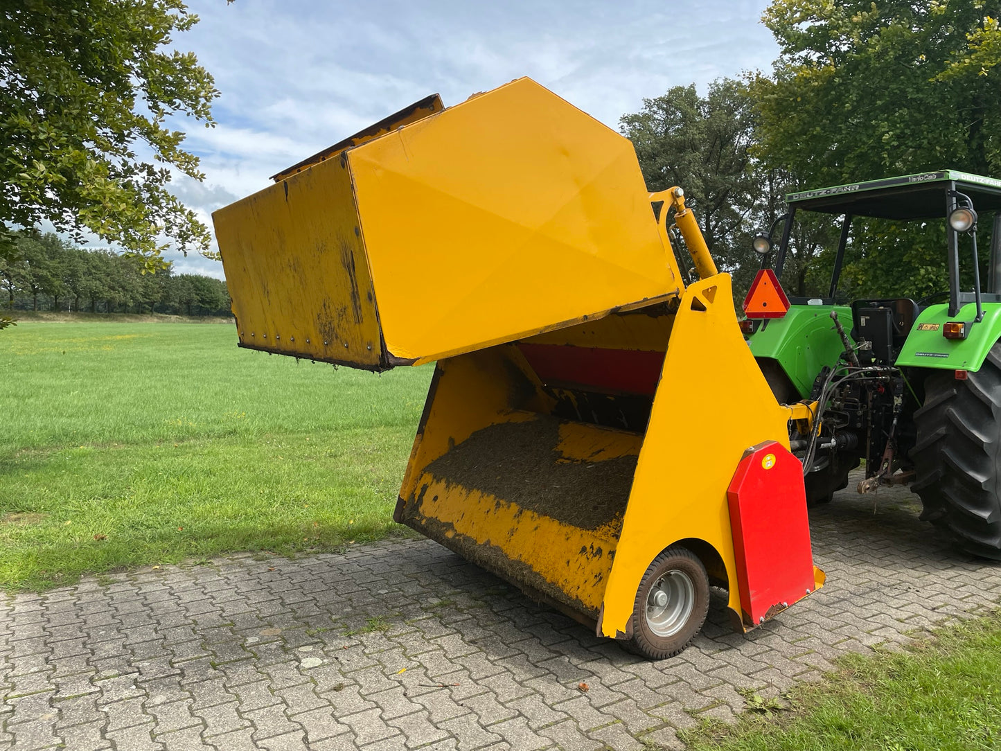 Schouten Phoenix PX1802 veegwagen