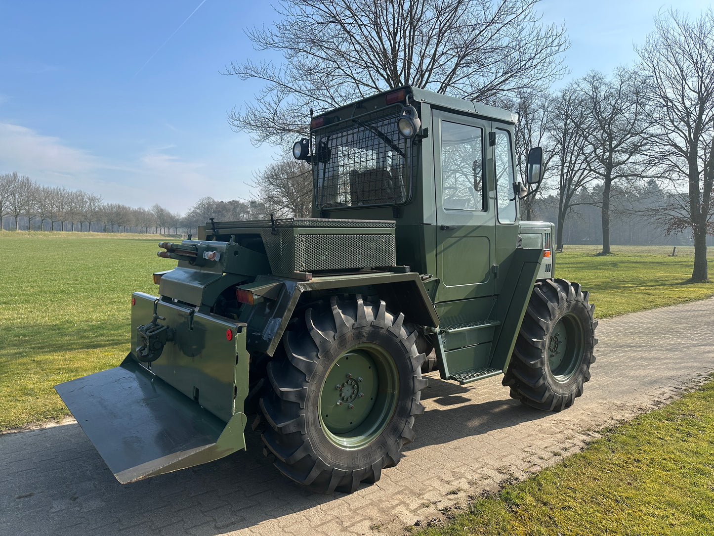 Mercedes Benz MB-Trac 440 (1065hr)
