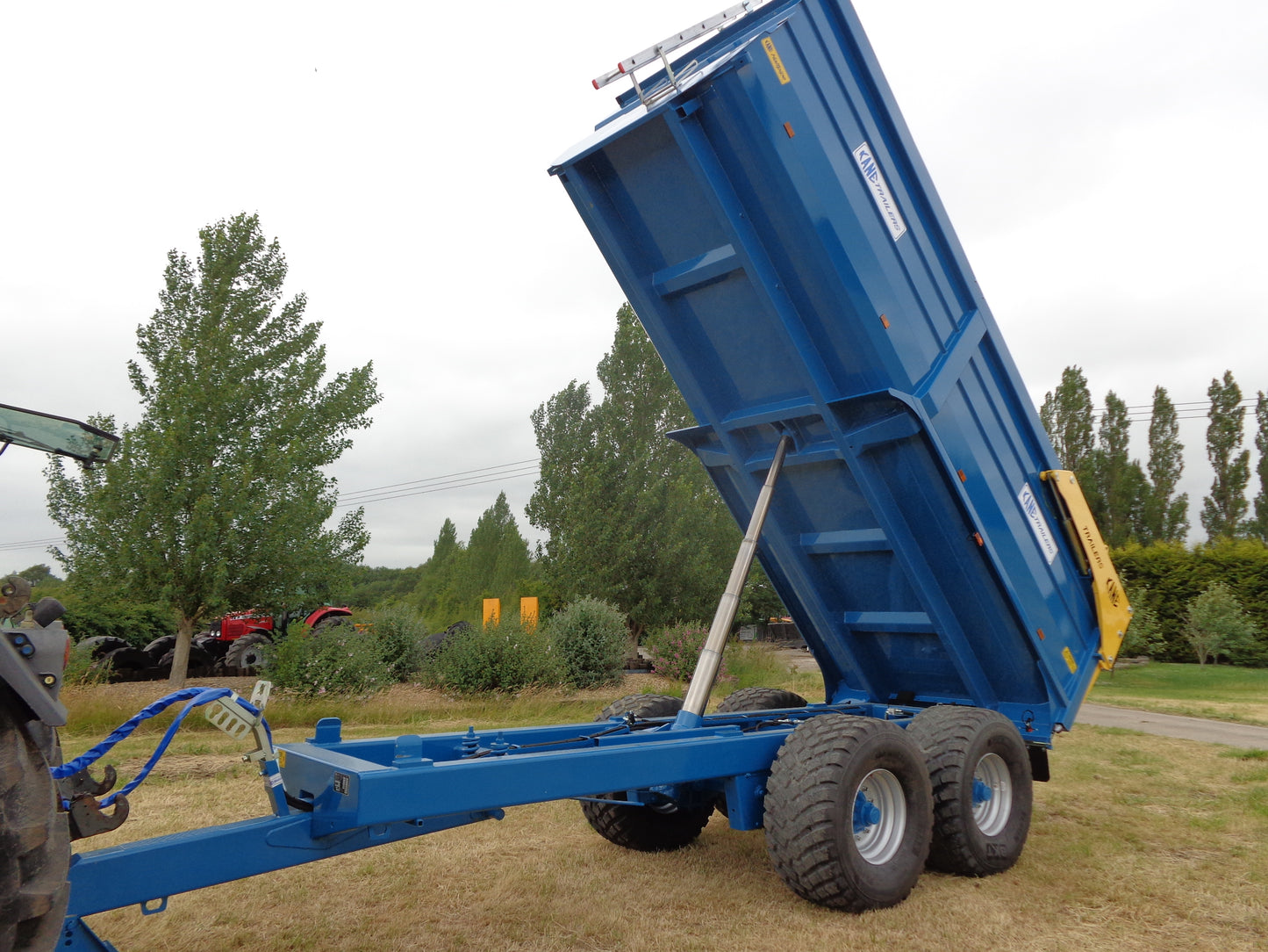 KANE M625 16T GRAAN TRAILER.