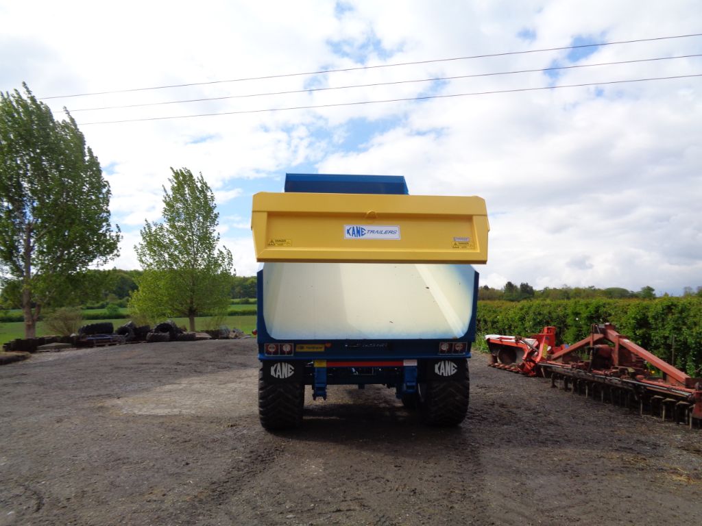 KANE WBX 16 TON TIPPER.