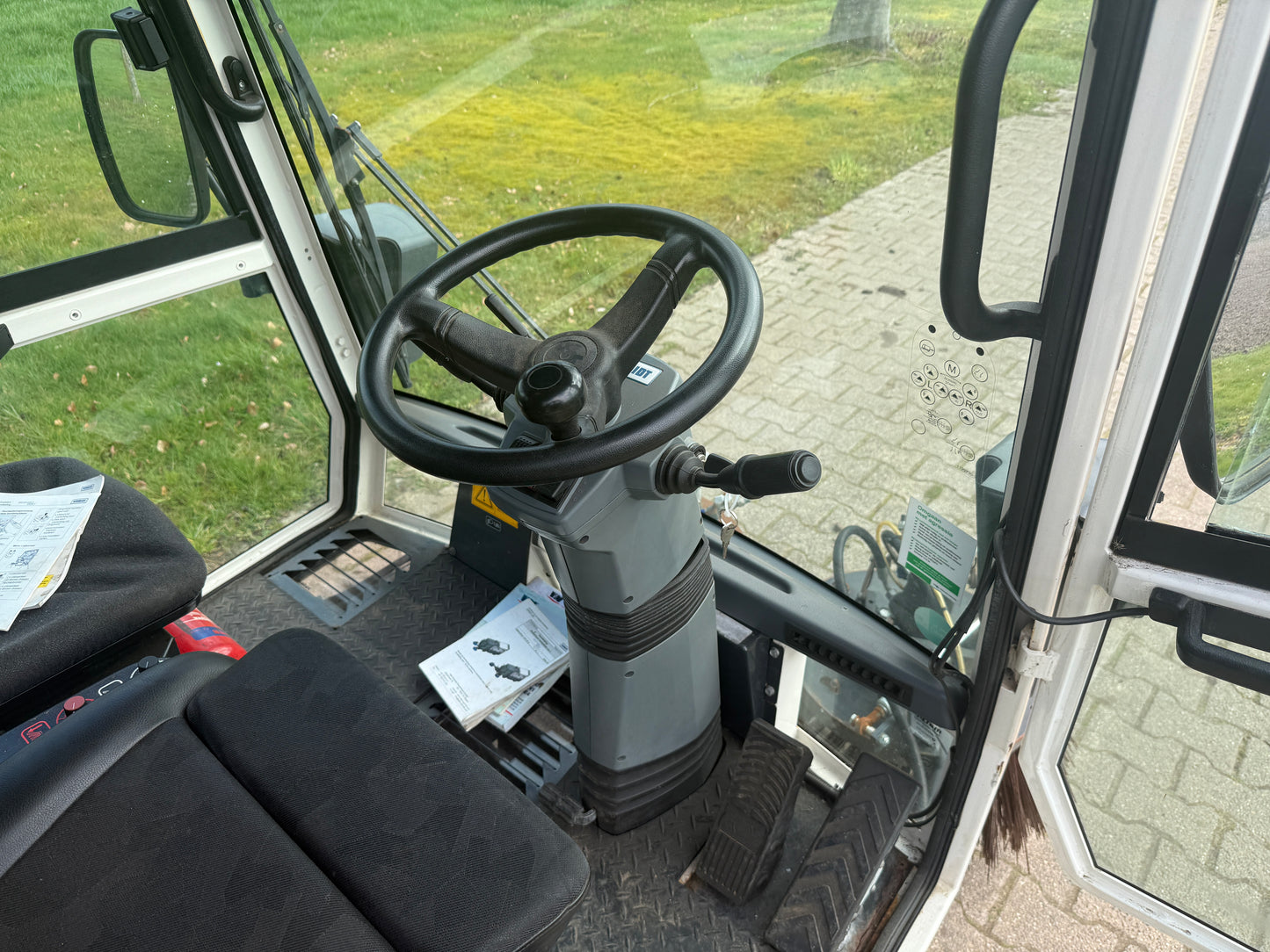 Schmidt Swingo Compact veegmachine,euro 6