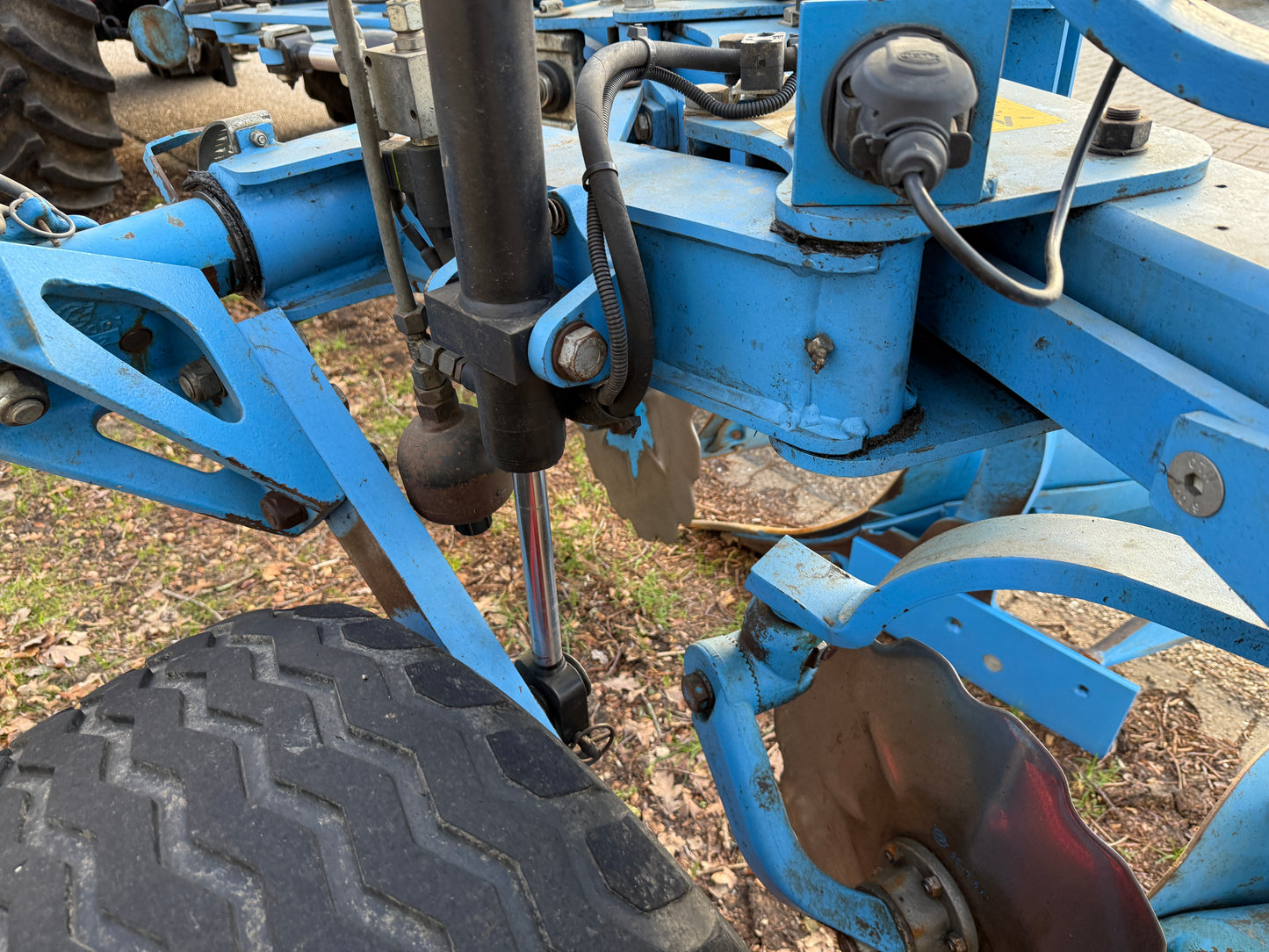 Lemken Jewel 8/ 5 schaar wentel ploeg,