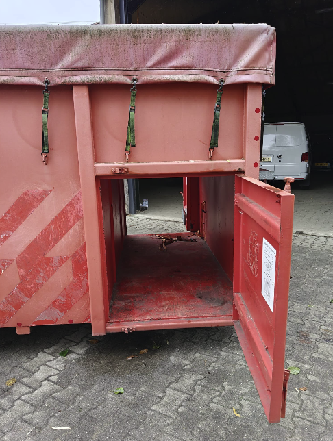 haakarm container ex brandweer