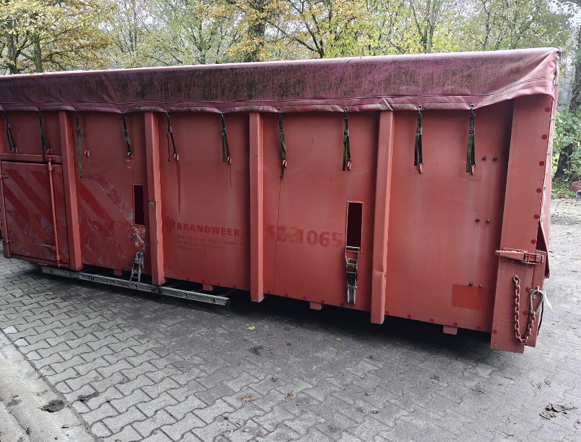 haakarm container ex brandweer